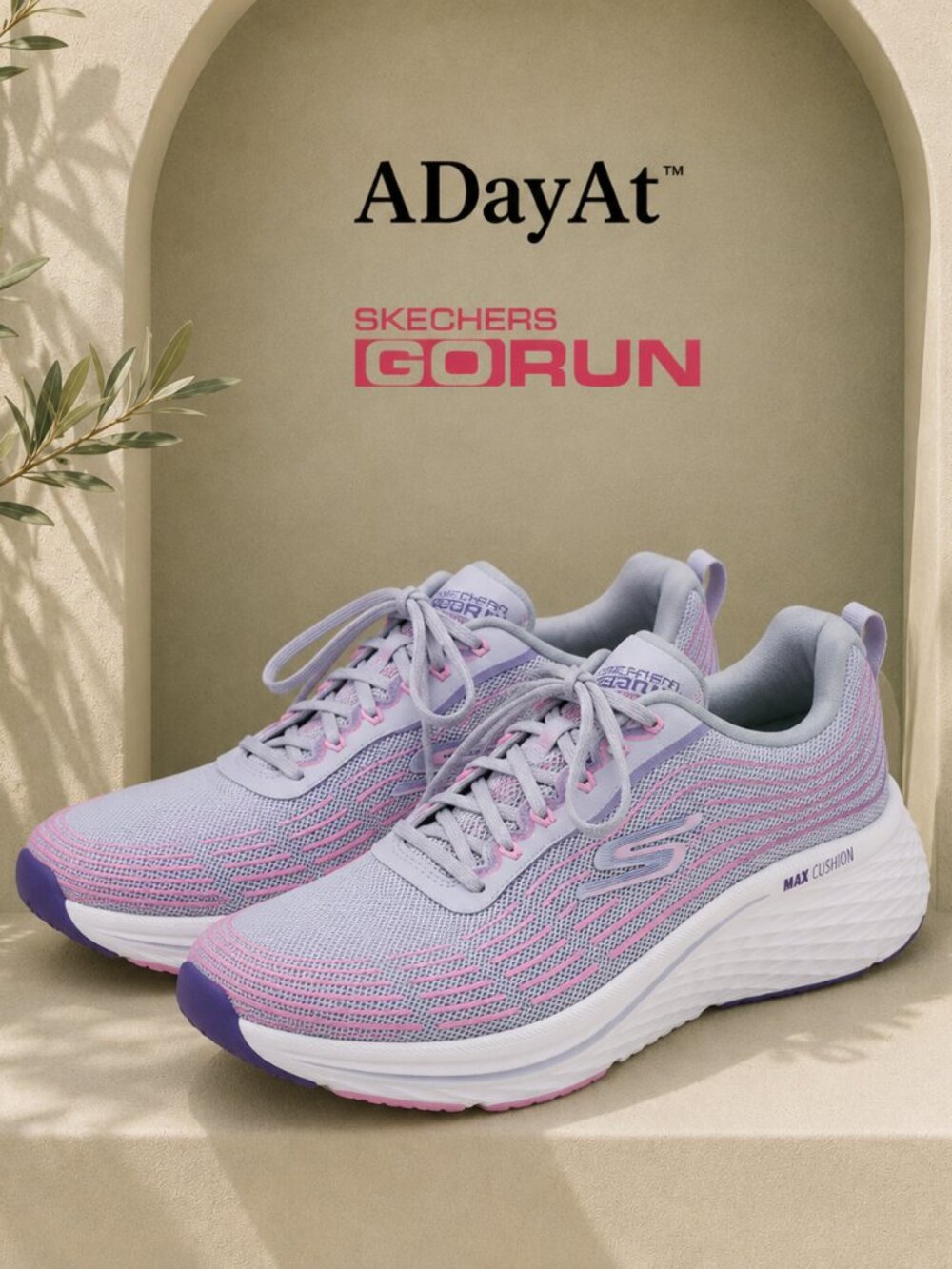Skechers GOrun Max Cushion Running Shoes Lavender Pink Women's US 7